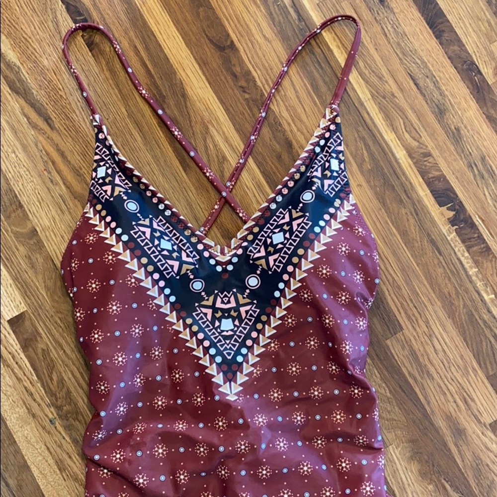 Cupshe Lace Up Swimsuit 🔥